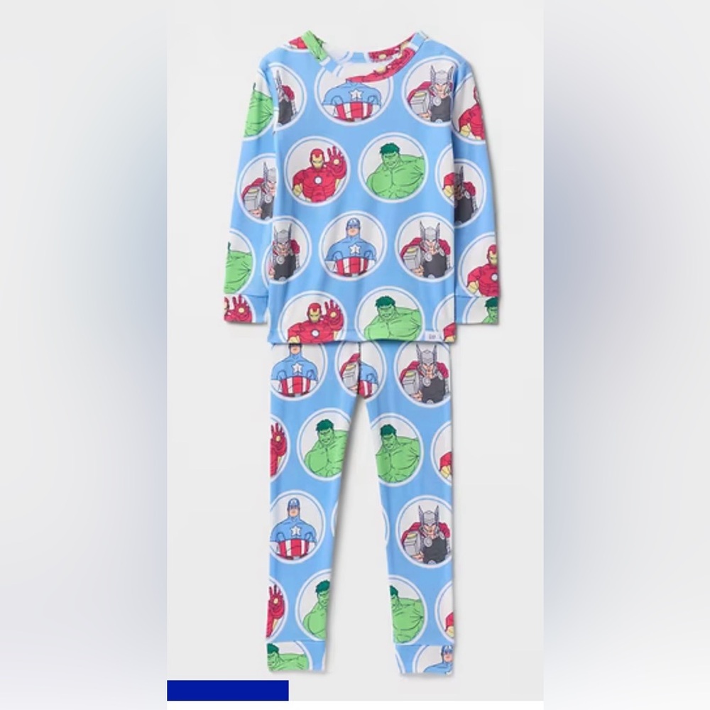 GAP Toddler Marvel Organic
Brushed Cotton PJ - New with Tags Size 3 Years